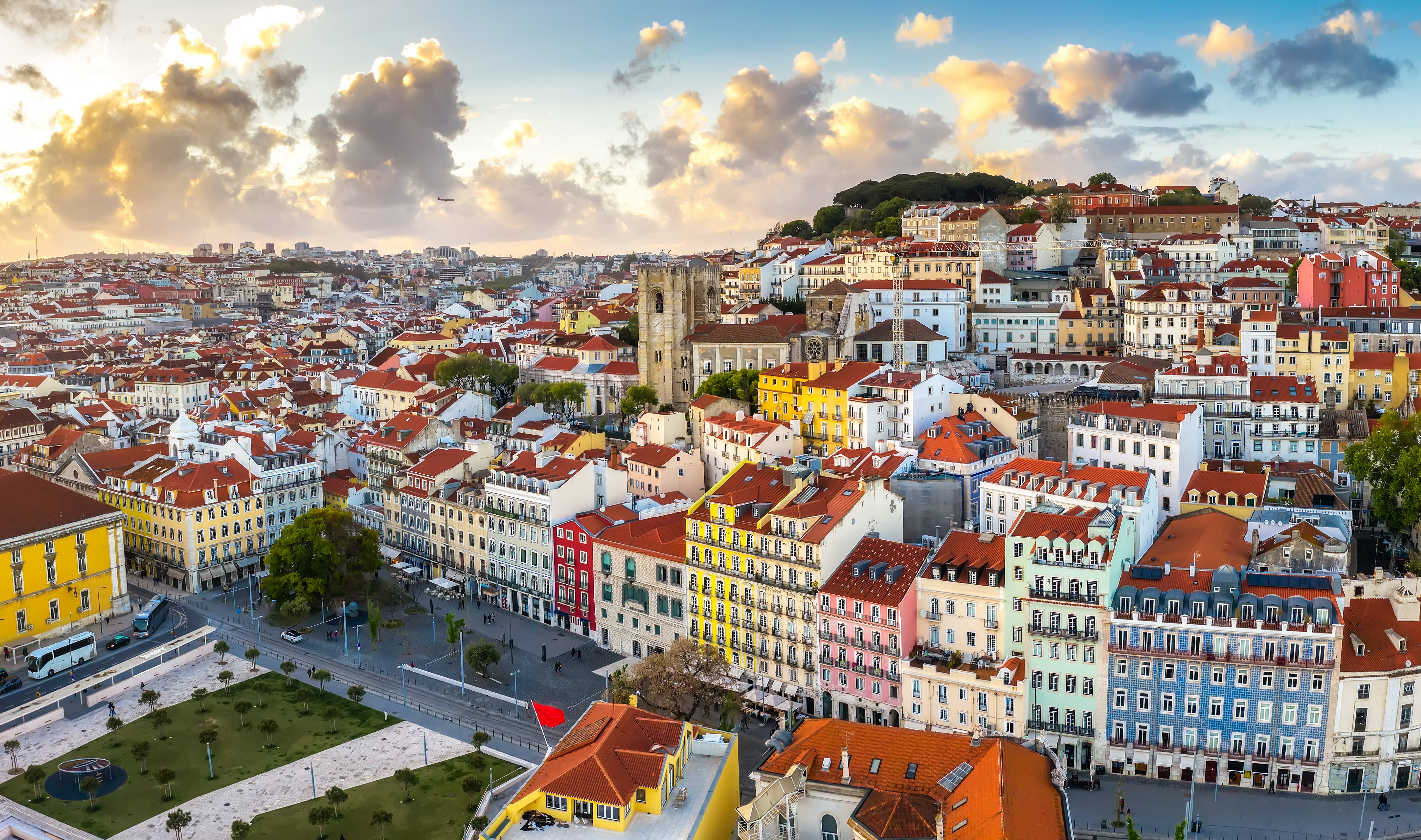 Lisbon,Cityscape,Panorama,Alfama,Portugal,,Beautiful,European,City,Summer,,Colored